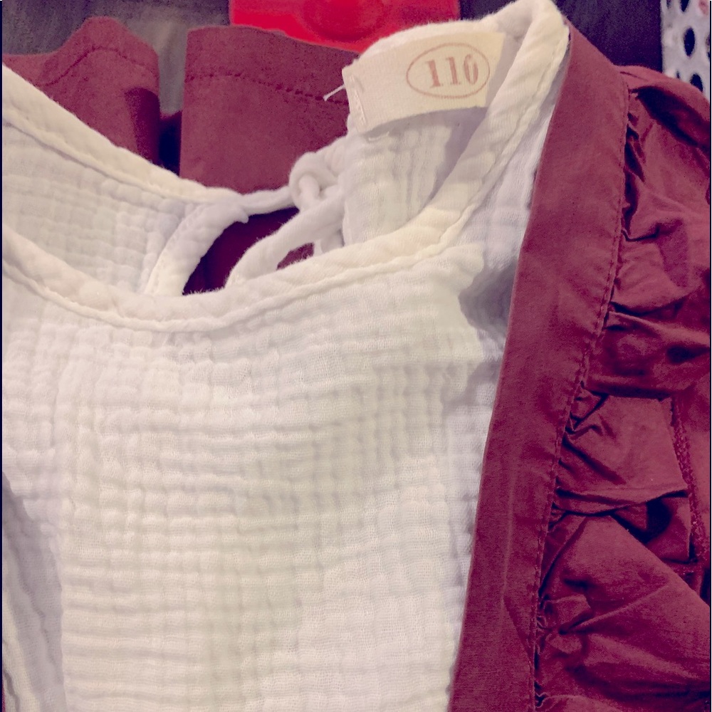 Adorable boutique jumper with undershirt
